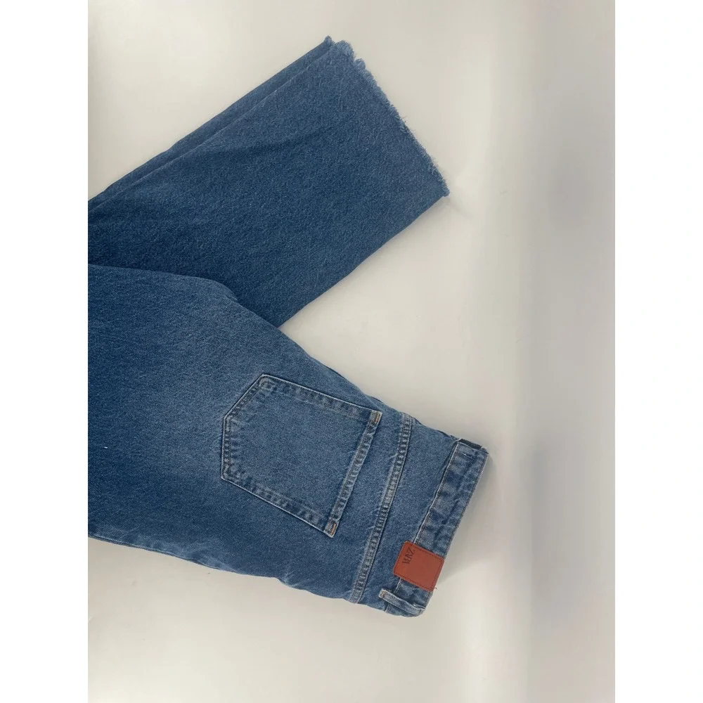 Zara Straight‎ Leg Jeans Womens 12 Blue High Rise Raw Hem Relaxed